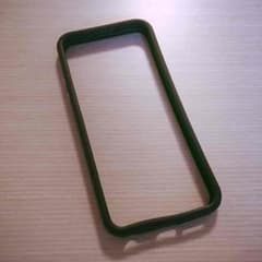iPhone5 縁取りカバー 黒のサムネイル
