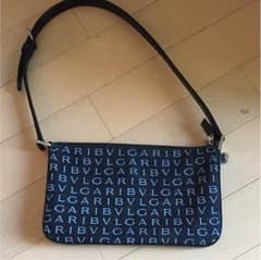 ぴよこkei様専用    ブルガリバッグのサムネイル