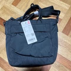 UNIQLO ユーティリティ2WAYバッグ ダークグリーンのサムネイル