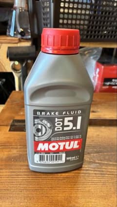 MOTUL DOT 5.1 ブレーキフルード 500mlのサムネイル