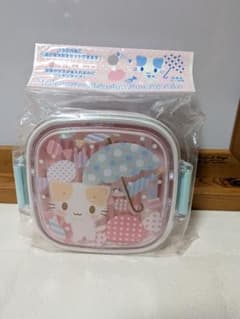 マシュマロみたいなふわふわにゃんこ　お弁当箱　レトロ サンリオキャラがま・マシュマロみたいな ユニック Amazon.co.jp: 弁当箱・水筒