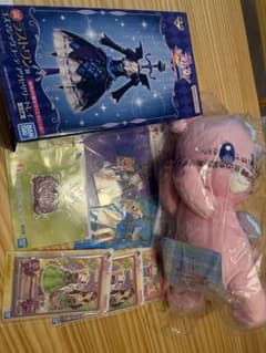 最終値下げ】アイカツ一番くじ ラストワン賞 ＋B賞 +おまけ - メルカリ