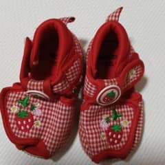 布 いちご サンダル 12.5のサムネイル