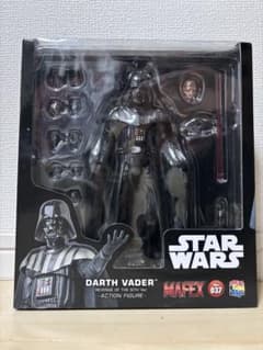 MAFEX 다스 베이더 피규어