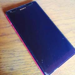 au  Xperia sol22のサムネイル