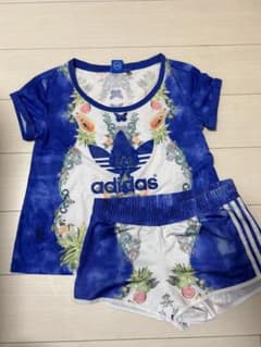 adidas Tシャツショートパンツセットのサムネイル