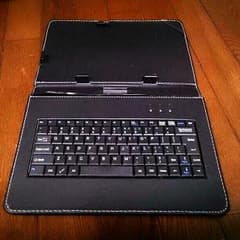 タブレット用キーボードケースのサムネイル