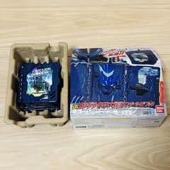 仮面ライダーセイバー★DXキングライオン大戦記ワンダーライドブック★美品のサムネイル