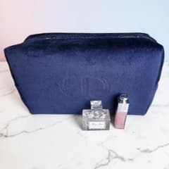 Dior クリスマスオファー ホリデーコフレ 限定 ポーチセット - メルカリ