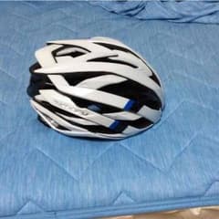 ロードバイク用ヘルメットのサムネイル