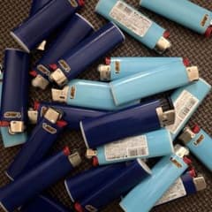 BIC ライター ブルー ライトブルー まとめ売り　25本のサムネイル