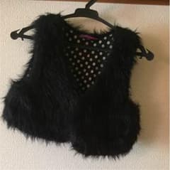 ゆうさま専用 ベスト 140のサムネイル