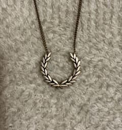 Fred Perry ローレルリース ネックレス