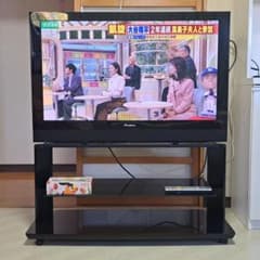 美品です！ パイオニア 42型プラズマテレビです！専用スタンドとリモコンも付属！ 美品です！ パイオニア 42型プラズマテレビです！専用スタンドと