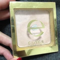 エクセル フェイスパウダーのサムネイル