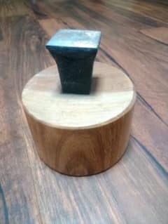 金床付き木台 彫金工具  加工台 貴金属 角床付 ミニ木台（金床） 彫金道具 - メルカリ