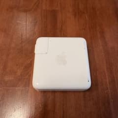 Apple アップル 純正 61W USB-C電源アダプタのサムネイル