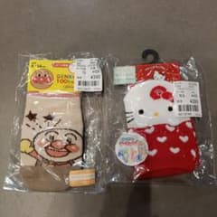 アンパンマン・ハローキティ靴下セットのサムネイル