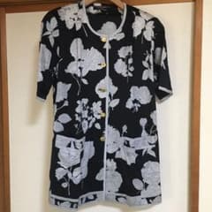 【難あり】レオナール LEONARD  チュニック丈 半袖のサムネイル