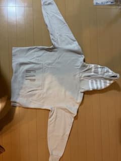 【mayu様専用】GAP カーボナイズドフリース ビッグロゴオーバーサイズのサムネイル