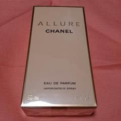 CHANEL ALLUREのサムネイル