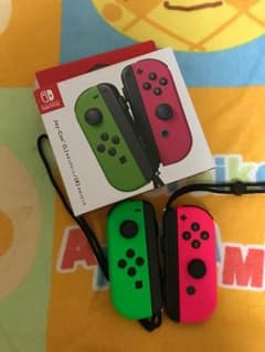 任天堂スイッチ コントローラのサムネイル