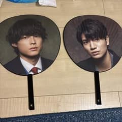 SixTONES VVS うちわ 松村北斗 髙地優吾 2本セット - メルカリ