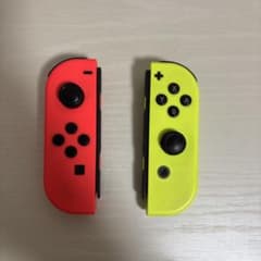 Nintendo Switch Joy-Con ネオンレッド ネオンイエローのサムネイル