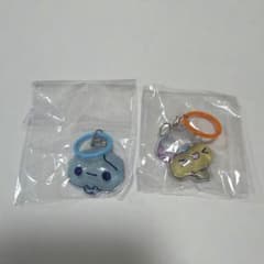 ぷくぷくあわわちゃんプチドロップ風めじるしマスコット　こおりさん&スポンジちゃんのサムネイル