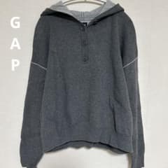 GAP グレー フード付きニットパーカーのサムネイル