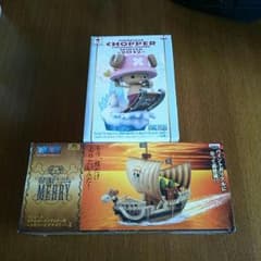 ONE PIECEフィギュア2点のサムネイル