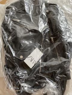 ZARA ライダースジャケットのサムネイル