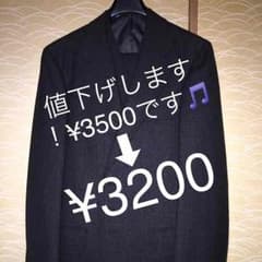 ニューヨーカーのスーツのサムネイル