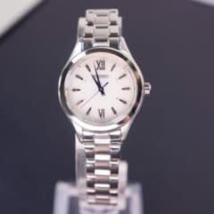【稼働極美品】　SEIKO 　セイコーセレクション　白文字盤　電波ソーラーのサムネイル