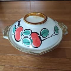 Special heat-resistant earthenware pot, suitable for direct heat and microwave.