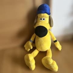 노란 캐릭터 인형