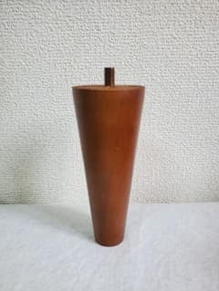 【謎の足】 木製 ソファ脚 テーパー脚のサムネイル
