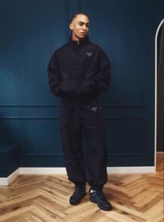 【完売品】 LYFT V-FORM OVERSIZE セットアップ M LYFT【完売品】 V-FORM OVERSIZE セットアップ L - メルカリ