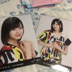 山下美月 全ツ衣装 ヨリ チュウのサムネイル