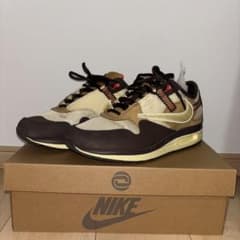 NIKE AIR MAX 1 Travis scottのサムネイル