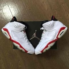 最後の限界値下げ！ JORDAN 6 Varsity Red  29.5㎝のサムネイル