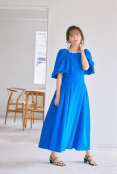 ハッシュニュアンス　【優木まおみさんコラボ】スクエアネックパフスリーブワンピースのサムネイル