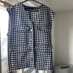 コムサイズム　千鳥柄　ジレ