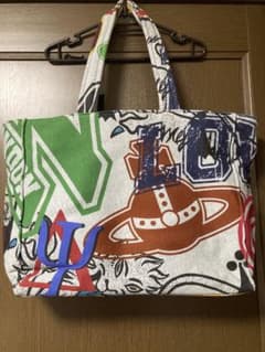 遊助さん使用☆Vivienne Westwood トートバッグ新品売切り最終価格のサムネイル