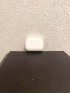 AirPods2代目 充電ケースのみのサムネイル