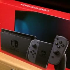 24時間以内発送　switch 任天堂スイッチ　本体　新品未使用未開封品　グレーのサムネイル