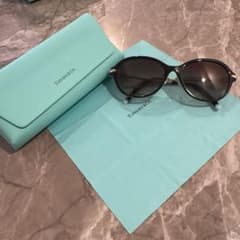【日本限定モデル】Tiffany & Co. サングラス ケース付き 日本限定モデル】Tiffany & Co. サングラス ケース付き - メルカリ