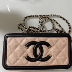 CHANEL スマホショルダーバッグ キャビアスキン - メルカリ