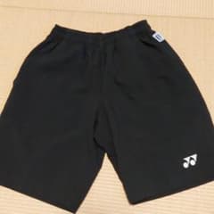 ヨネックス　ハーフパンツ　黒　J130のサムネイル