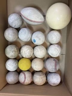 軟式硬式野球ボール19球のサムネイル